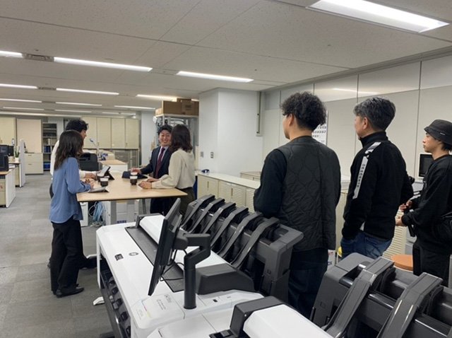西日本支社撮影①_w640.jpg